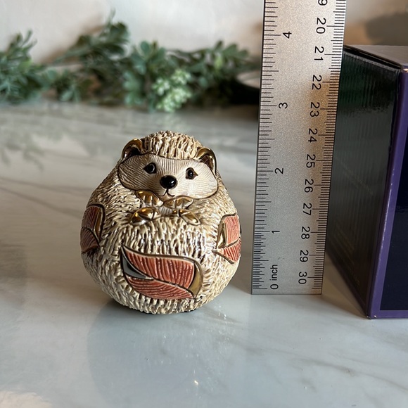 DeRosa baby hedgehog - Picture 8 of 8